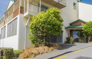 25/8 Girton Terrace, Mount Cook