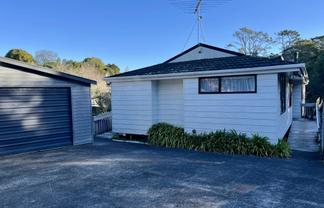 6 Fernwood Grove, Bayview