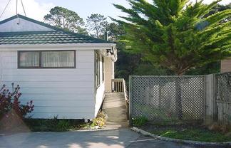 6 Fernwood Grove, Bayview