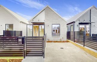 38/160 Mazengarb Road, Paraparaumu