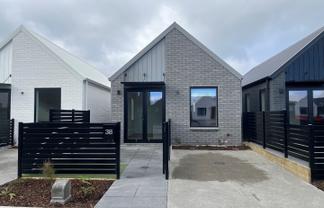 38/160 Mazengarb Road, Paraparaumu