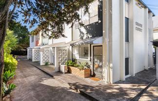 1/3 Grove Road, Sandringham