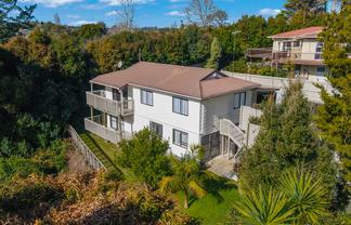 95B Fairclough Road, Beach Haven