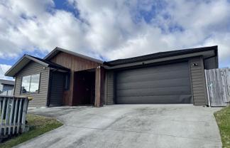 54 Princes Street, Riverhead