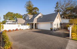 58 Grace Road, Avenues