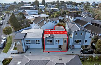 2/69 Whytehead Crescent, Kohimarama