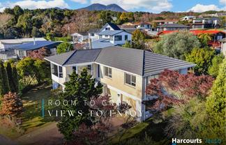 4 Kensington Place, Richmond Heights