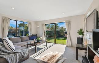 2/71a Glenmore Avenue, Bishopdale