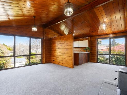 186B Clayton Road, Mangakakahi