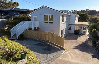 15 Stillwater Crescent, Stillwater