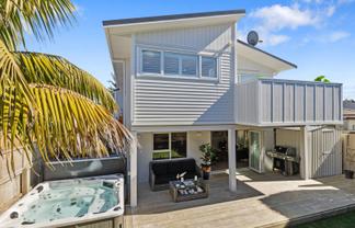 1/7 Elizabeth Street, Orewa