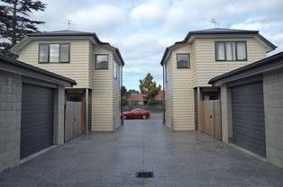 2/300 Riccarton Rd, Riccarton