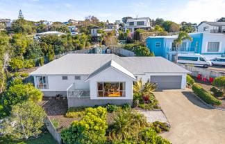 26 Kotanui Avenue, Army Bay