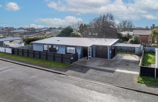 22 Beatty Street, Strathern