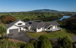 1829I Tirau Road, Cambridge