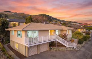 27 Idesia Grove, Richmond