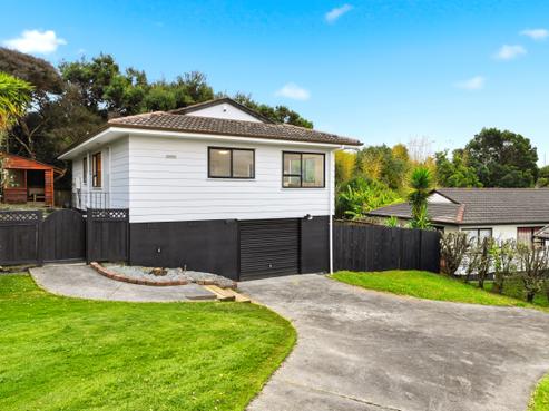 40 Holmes Drive South, Massey