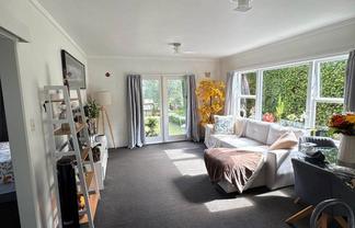 16A Worcester Road, Meadowbank