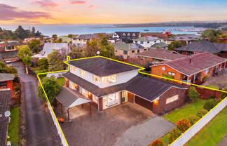 10 Wiseley Road, Hobsonville