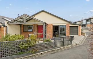 B/202 South Road, Caversham
