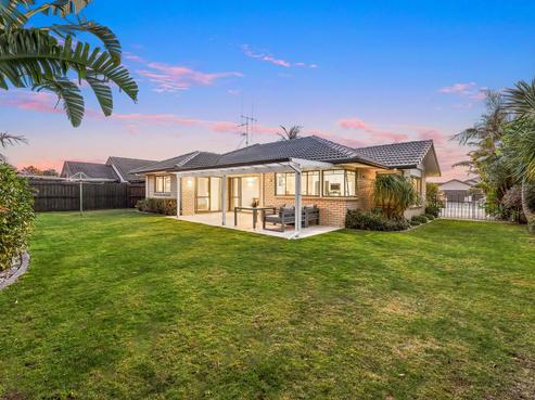 37 Kahira Crescent, Papamoa