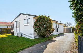 18 Garland Drive, Saint Andrews