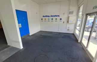 POPULAR 90M² SPACE ON LAMBIE DRIVE
