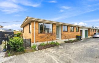 8B Mure Street, Mosgiel