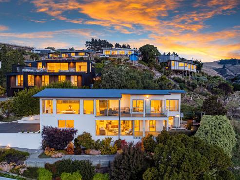 9 Galilee Lane, Clifton