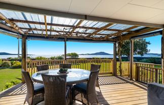 2 Karaka Road, Kawakawa Bay