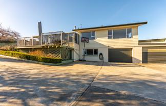 40 Kent Street, Marchwiel