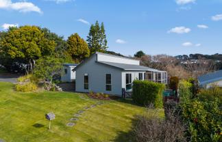 8 Hicks Close, Whitby