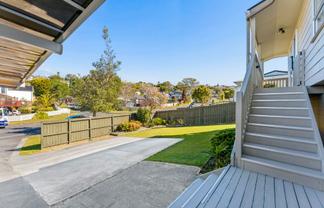 42 Trias Road, Totara Vale