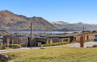 16 Akitu Rise, Wanaka