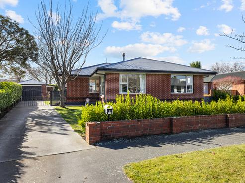 6 Kingsgate Place, Burnside