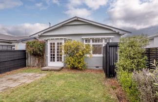 42 Huxley Street, Sydenham