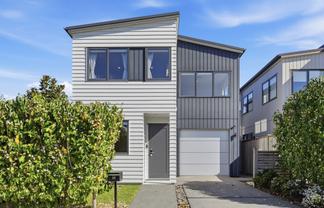 64 Exmoor Road, Karaka