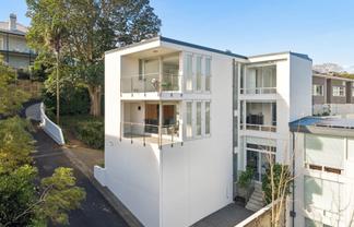 2/21 Birdwood Crescent, Parnell
