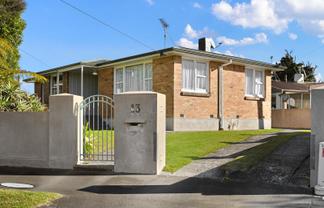 13 Frederick Drive, Dinsdale