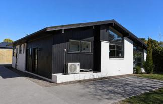 1/14 Ridgeway Place, Glenview