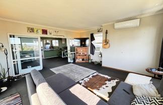 12 Lewis Road, Pakuranga