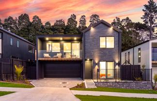 242F  West Hoe Heights, Orewa