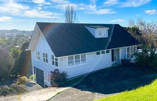 52 Carlton Street, Hillsborough