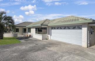 53 Kath Hopper Court, Orewa