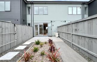 10 Park Green Avenue, Rosehill