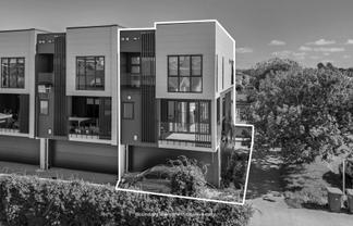 1/12 King Edward Avenue, Epsom