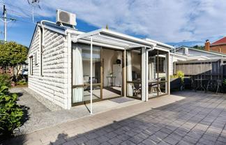 19B Rutherford Street, Caversham