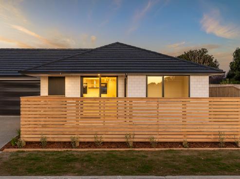 11 Catherine Lane, Levin
