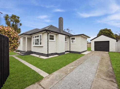193 Main North Road, Redwood