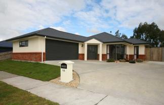 64 Ruapehu Drive, Fitzherbert